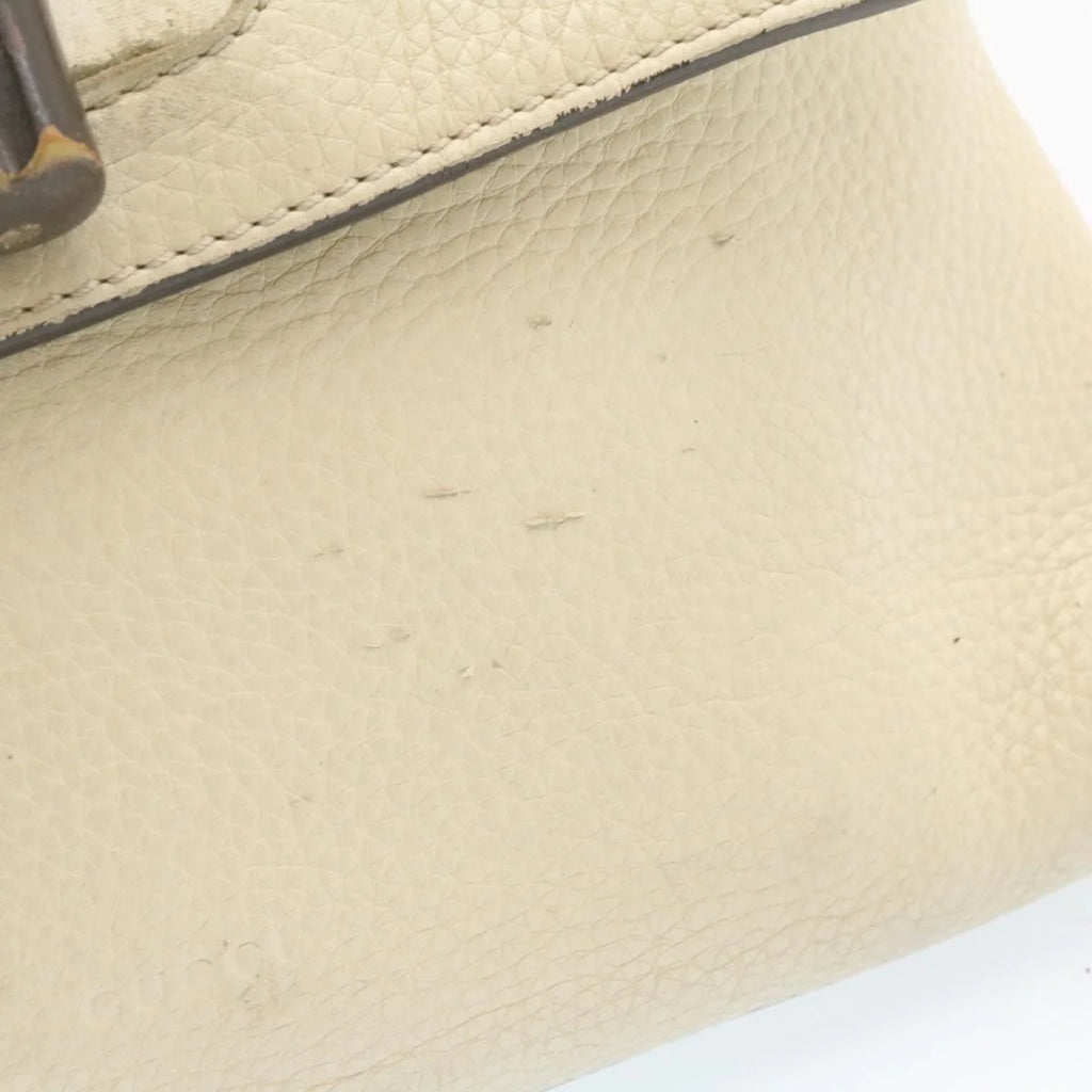 White Leather Bamboo Handbag T3136