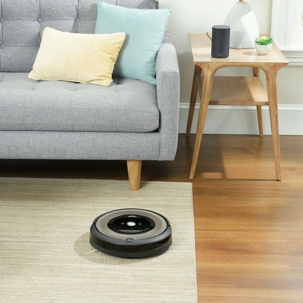 Vacuum Cleaning Robot C697