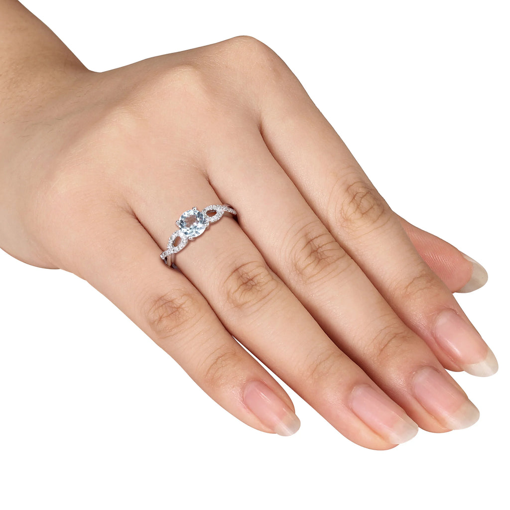10kt White Gold Aquamarine Diamond Engagement Ring R8751
