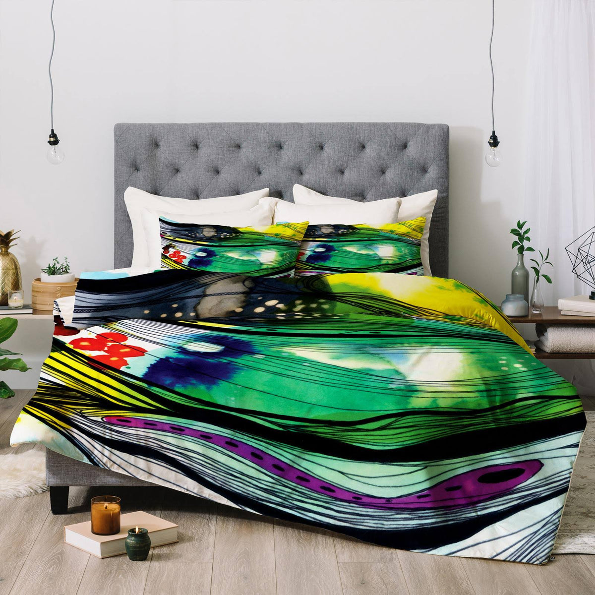 Queen Abstract Comforter W4364