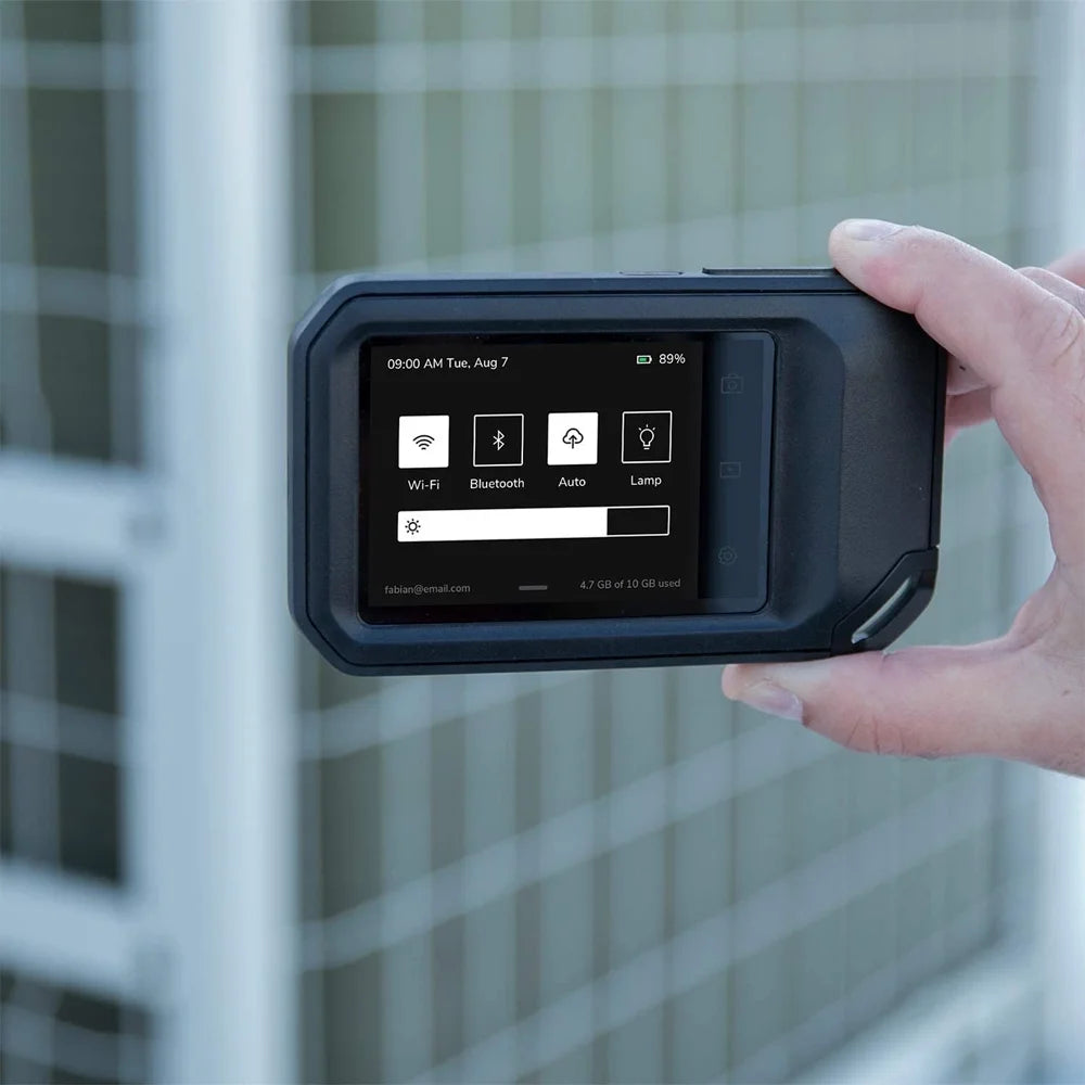 Compact Thermal Camera with Wi-Fi R247