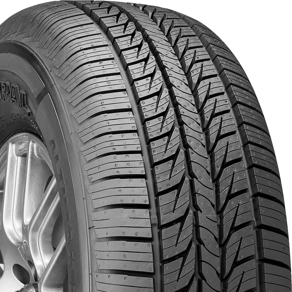 All Season 225/70R16 103T Passenger Tire B5252