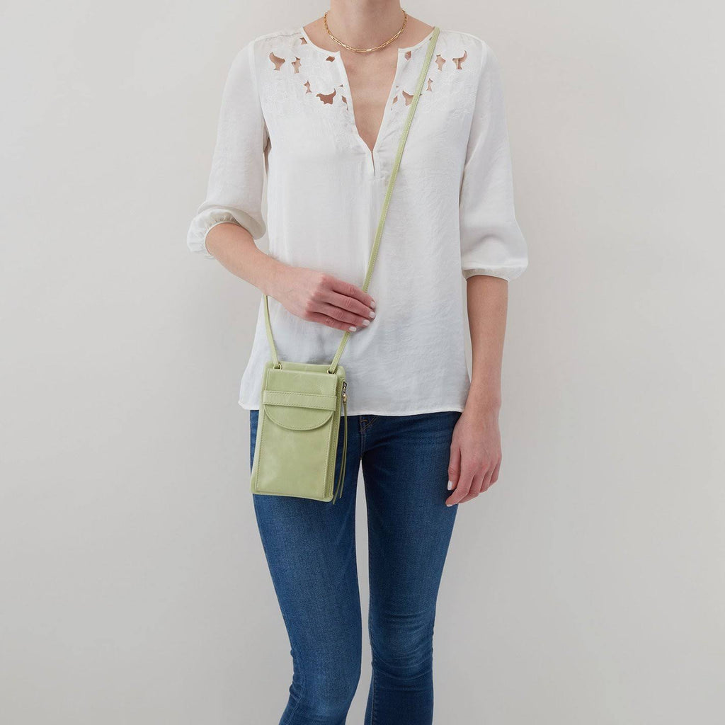 Agile Crossbody H939775