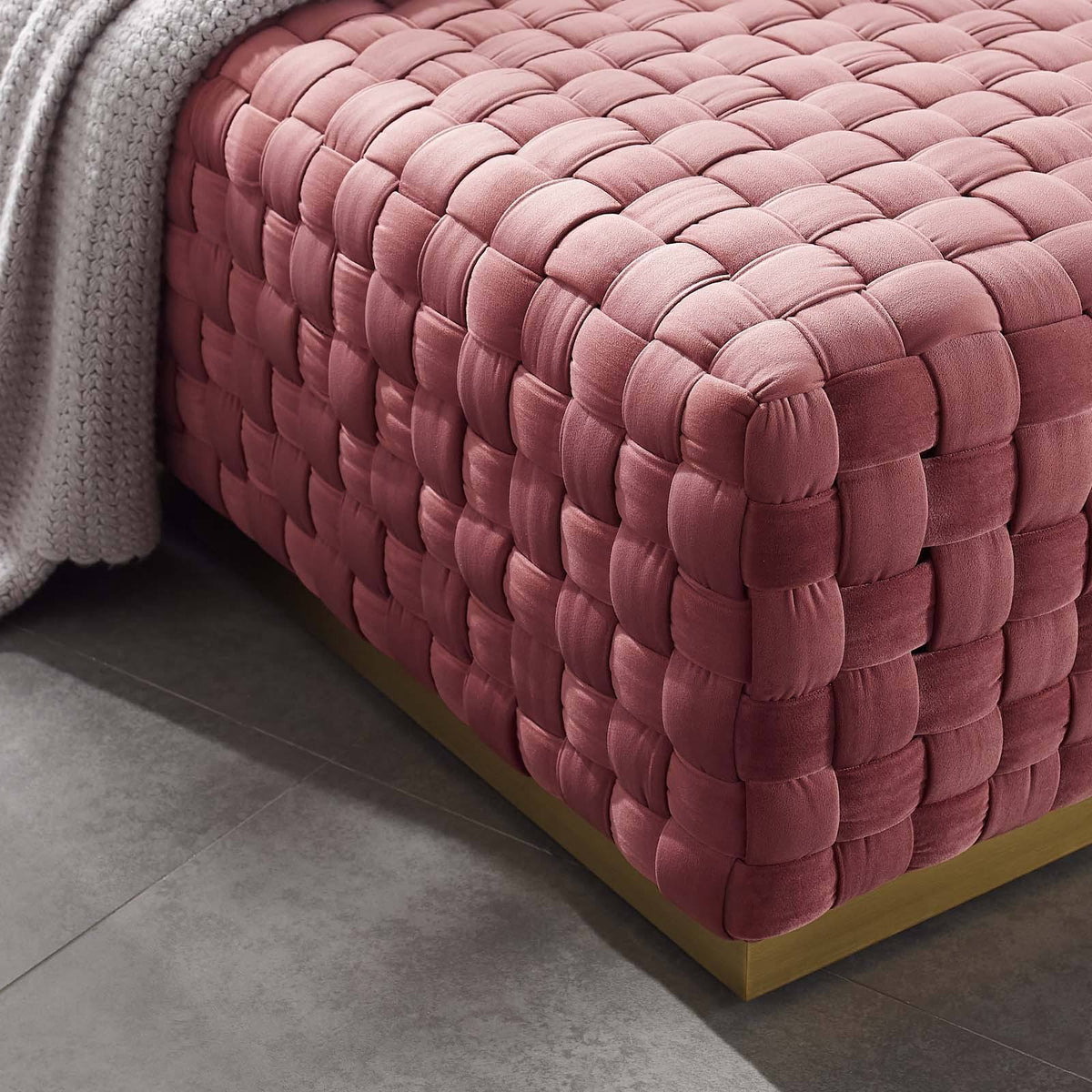 Gray Square Velvet Ottoman U184